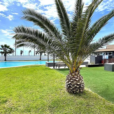 Playa Serena With Private Terrace In Front Of Sea 아파트